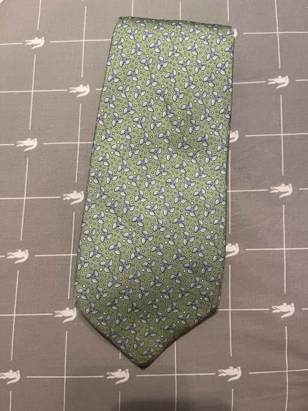 Vineyard Vines Green Floral Men's Tie